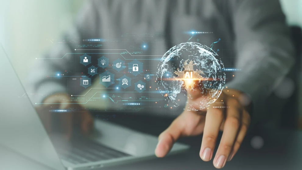 Ein digitales AI-Overlay mit Globus und Service-Icons symbolisiert die automatisierte Reiseplanung von der Suche bis zur Buchung. Das Motiv passt zu Travel Management, personalisierten Empfehlungen, Buchungsautomatisierung und Self-Service-Assistenten für Business Travel.